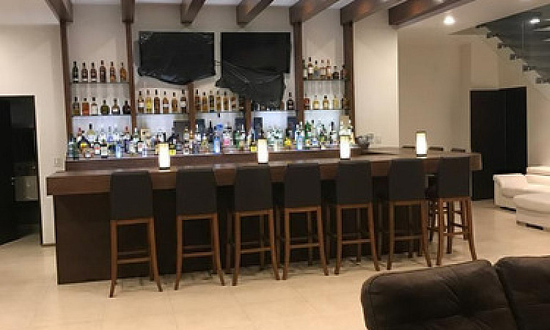 Casa En Venta, Conda...