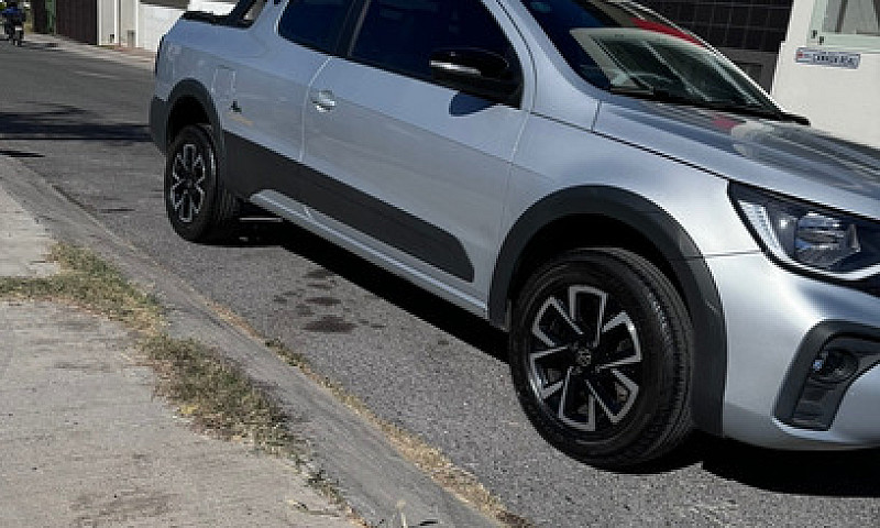 Volkswagen Saveiro 1...