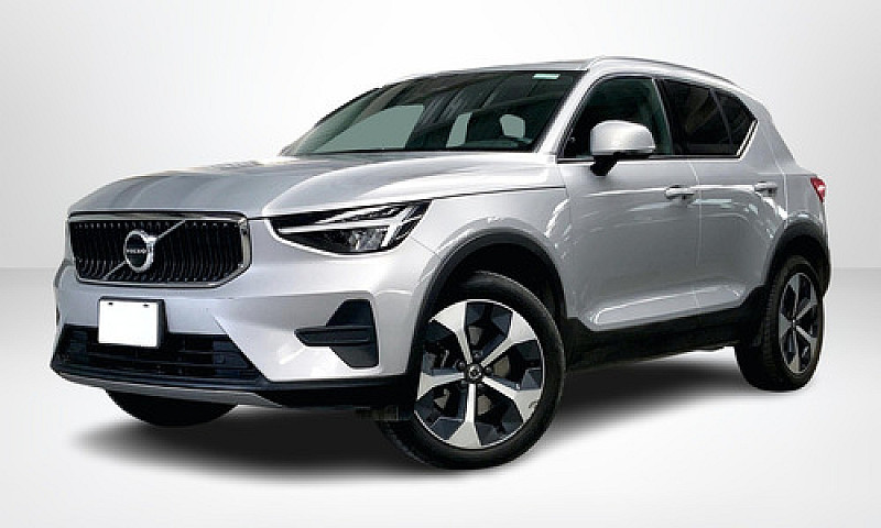 Volvo Xc40 2023...