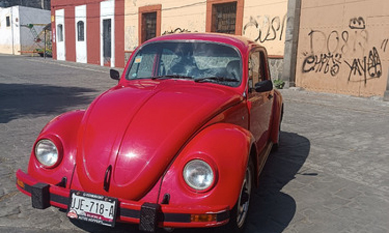 Volkswagen Sedan 1.6...