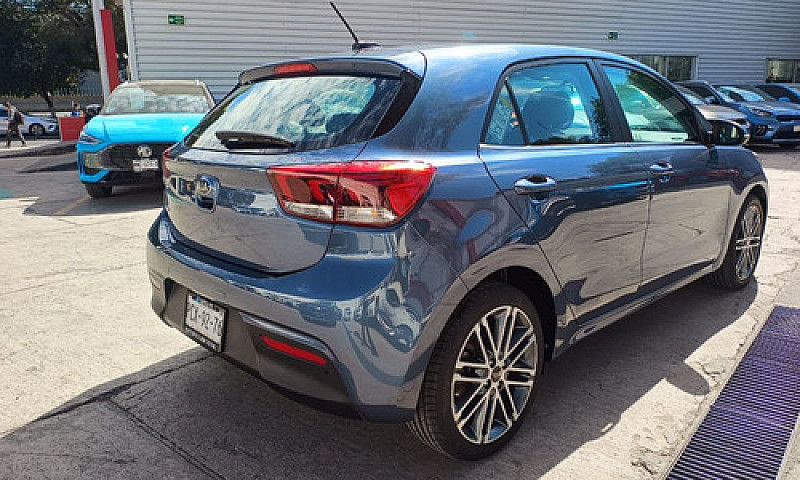 Kia Kia Rio Hb 2022...
