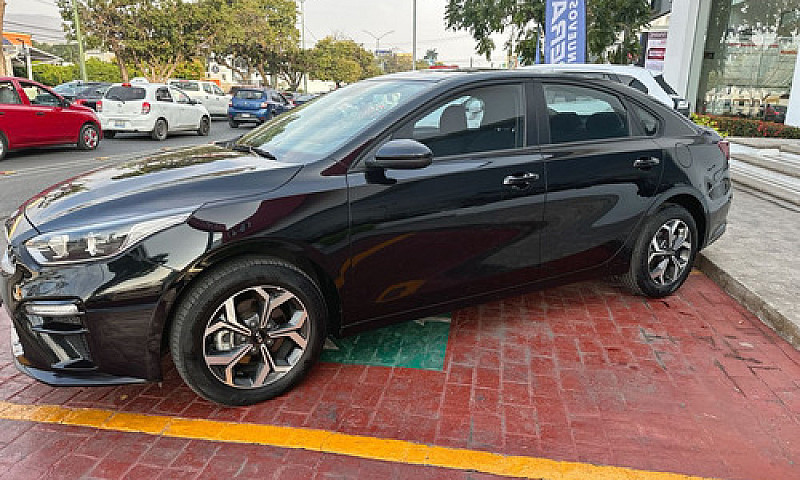 Kia Forte 2020...