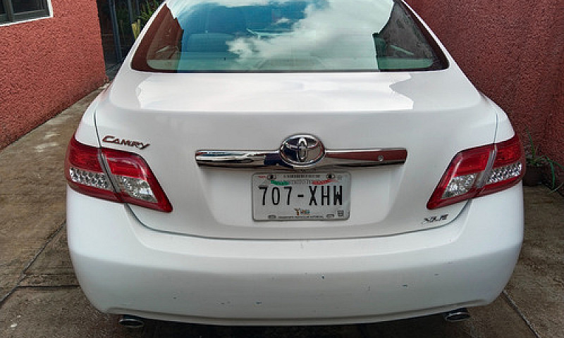 Toyota Camry 3.5 Xle...