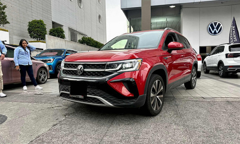 Volkswagen Taos High...