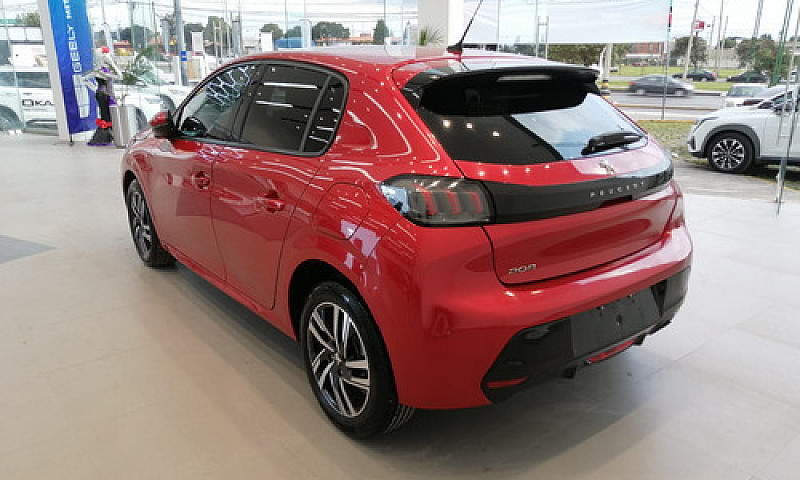 Peugeot 208 2022...