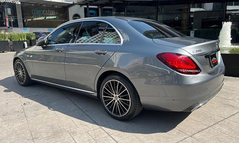 Mercedes-Benz Clase ...