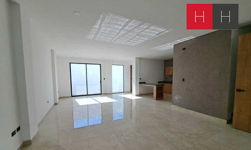 Casa En Venta En Lom...