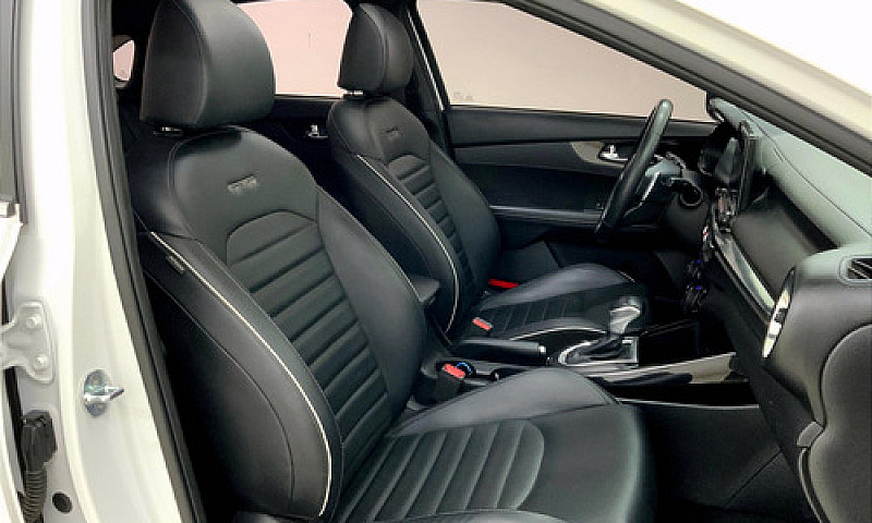 Kia Forte 2021...