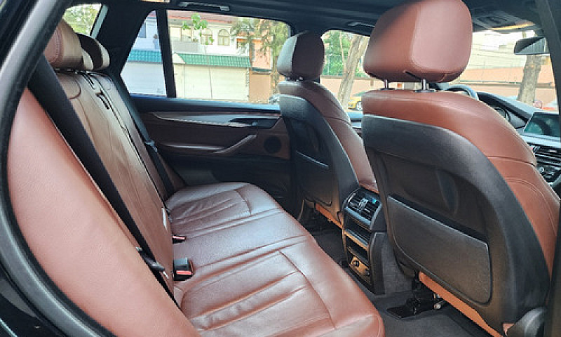 Bmw  X5  2015...