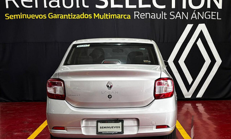 Renault Logan 2018...