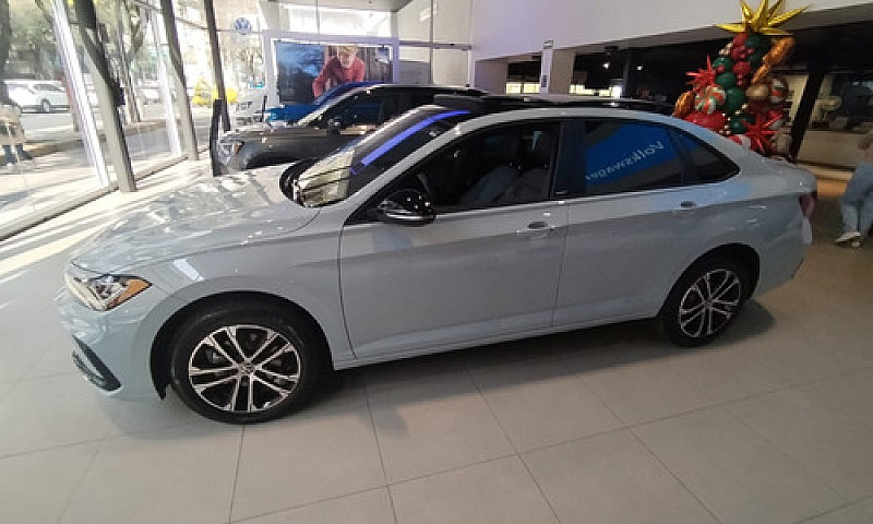 Volkswagen Jetta 1.4...