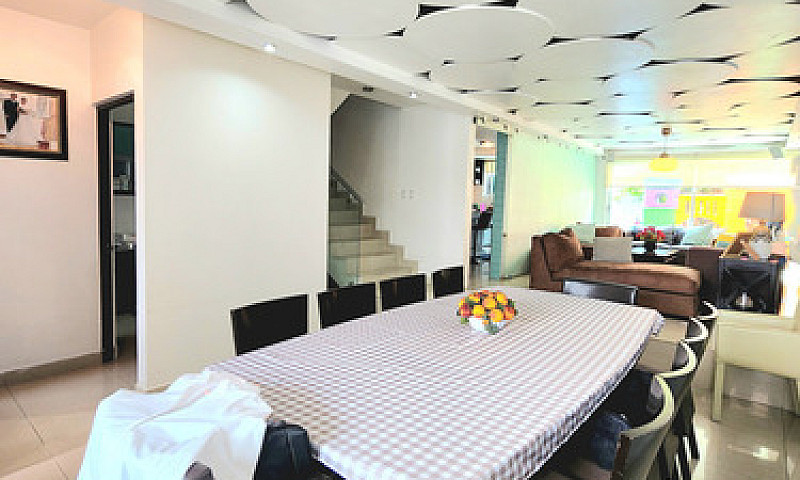 Grupo Inmobiliario A...