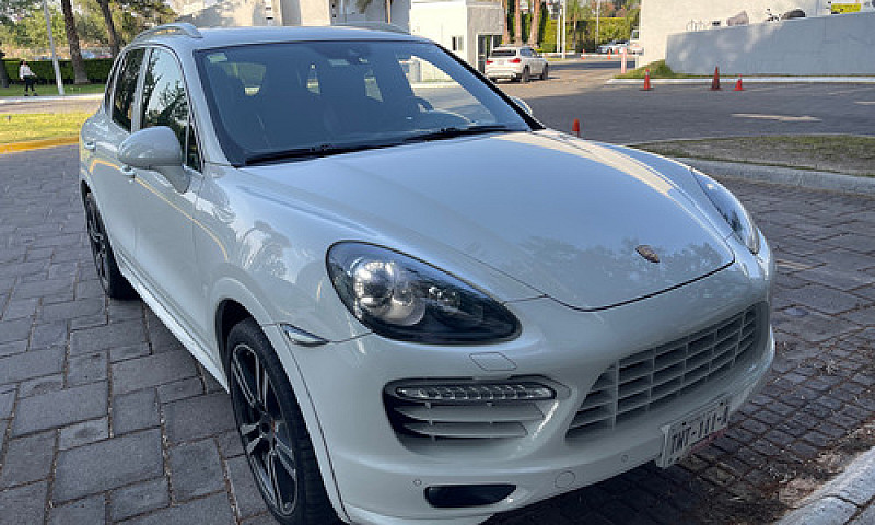 Porsche Cayenne 4.8 ...