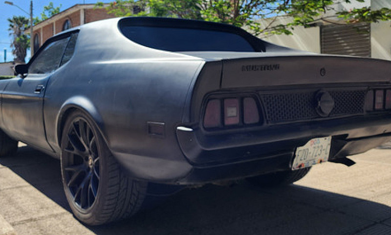Mustang 1972 V8 Modi...