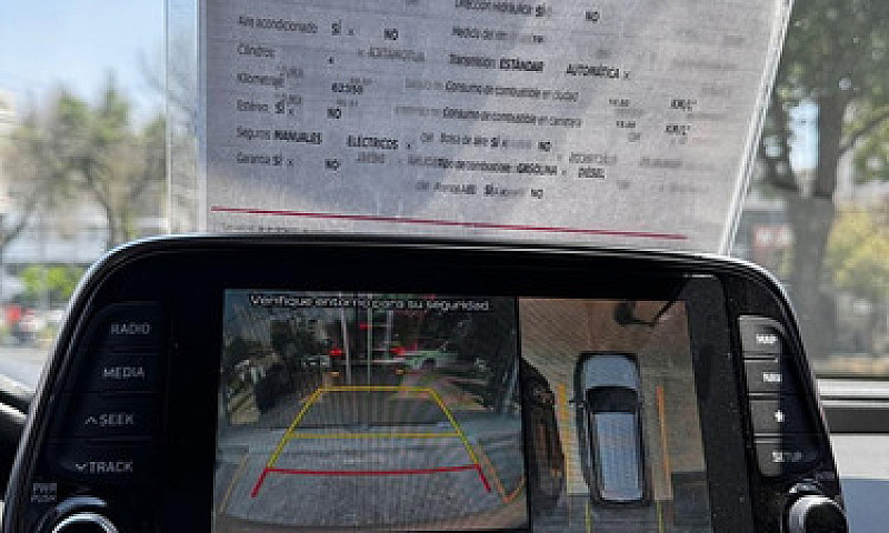 Hyundai Santa Fe 2.0...