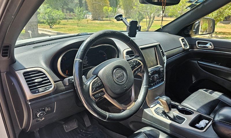 Jeep Grand Cherokee ...