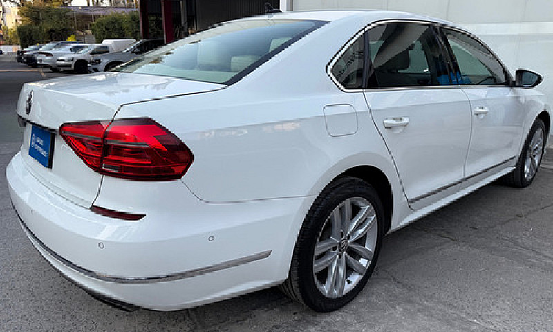 Volkswagen Passat 3....