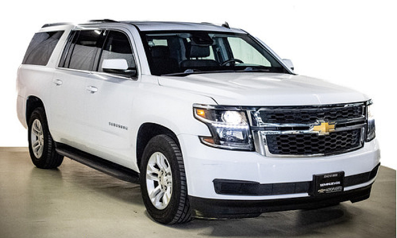 Chevrolet Suburban 2...