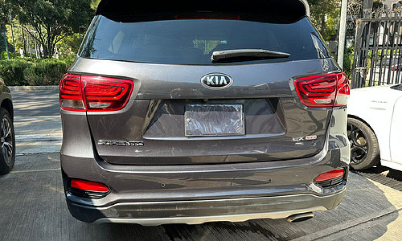 Kia Sorento 2019...