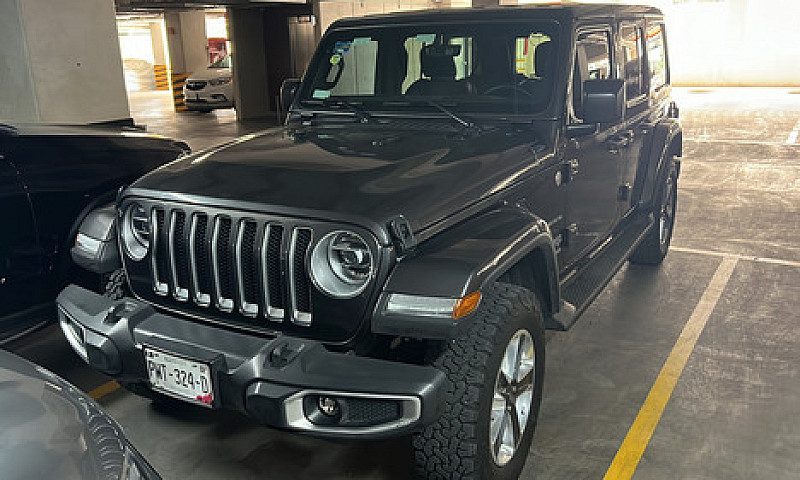 Jeep Wrangler 3.7 Un...