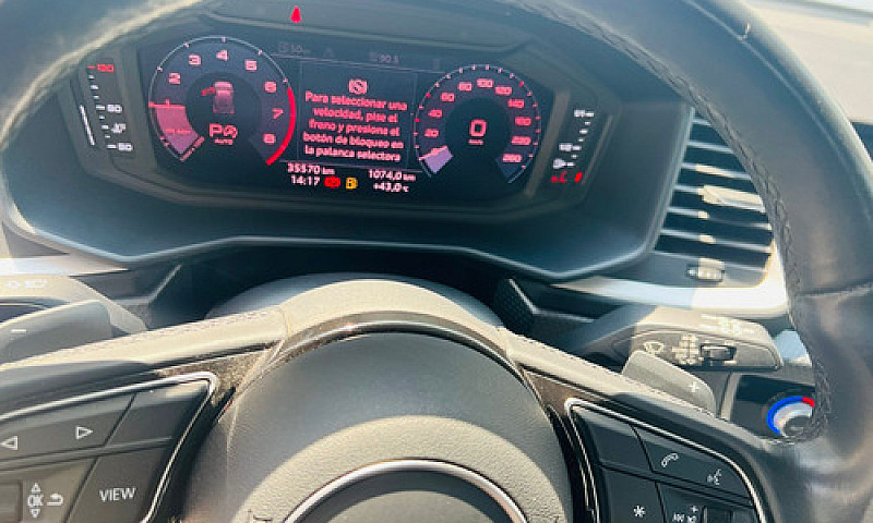 Audi A1 2021 1.5 Ego...
