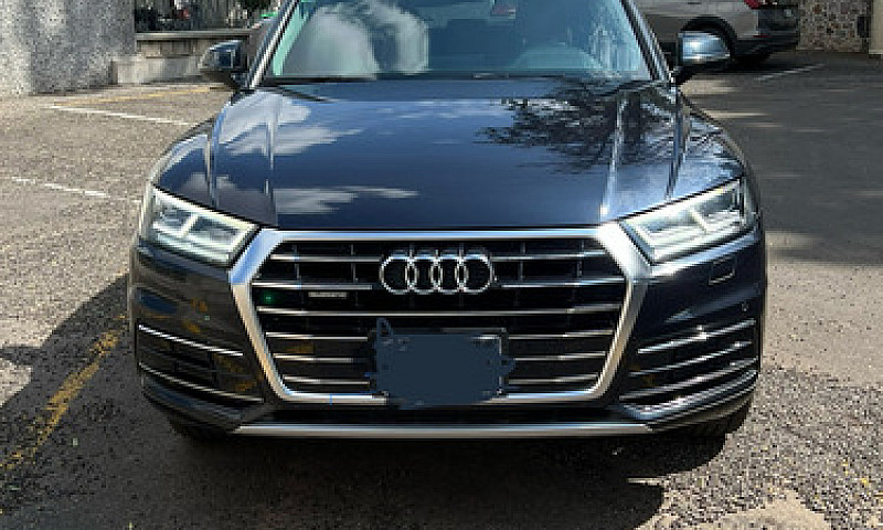 Audi Q5 2.0 L T Elit...