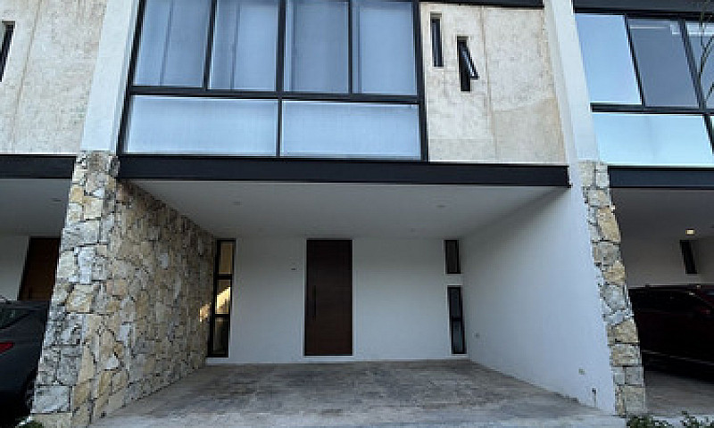 Townhouse En Venta E...
