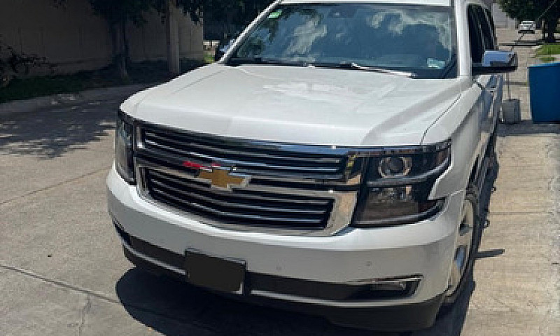 Chevrolet Suburban 5...