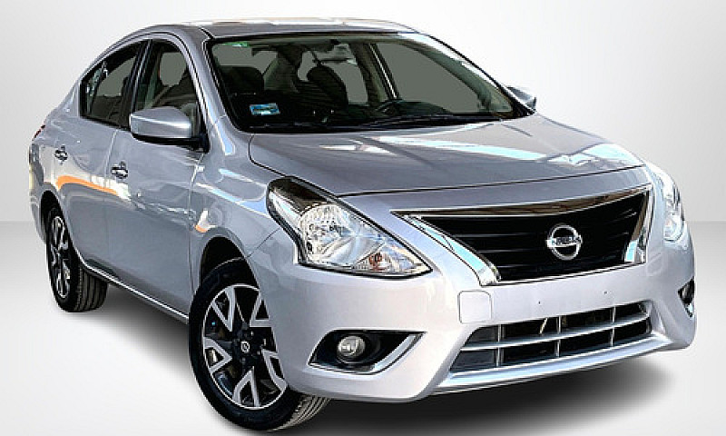 Nissan Versa 2019...