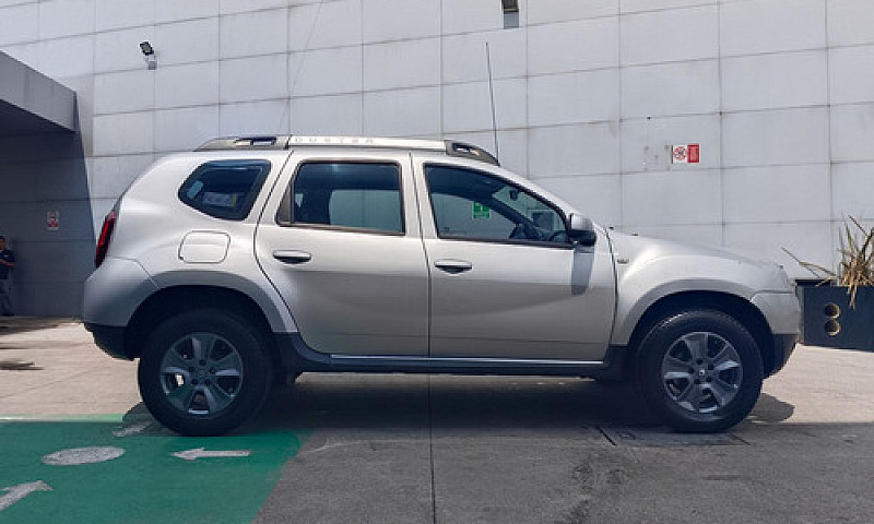 Renault Duster 2017...