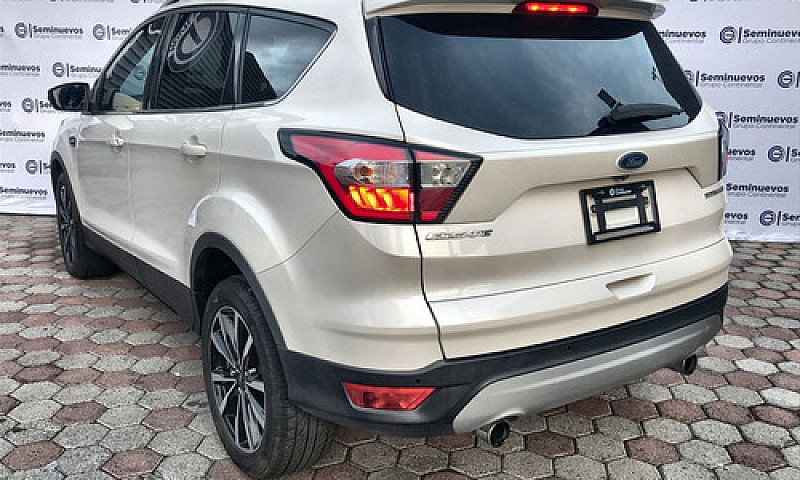 Ford Escape 2019...