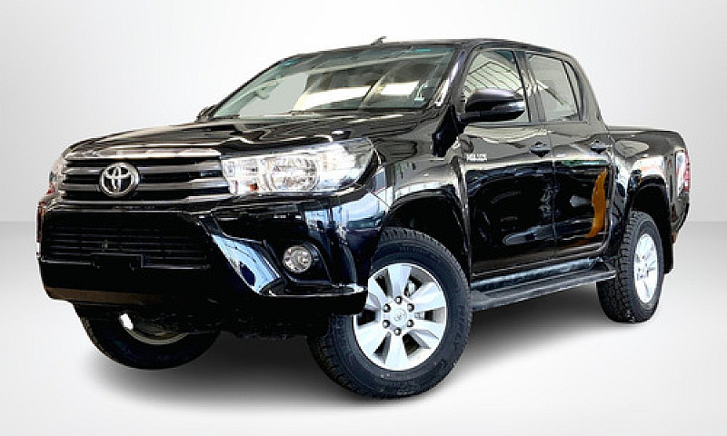 Toyota Hilux 2020...