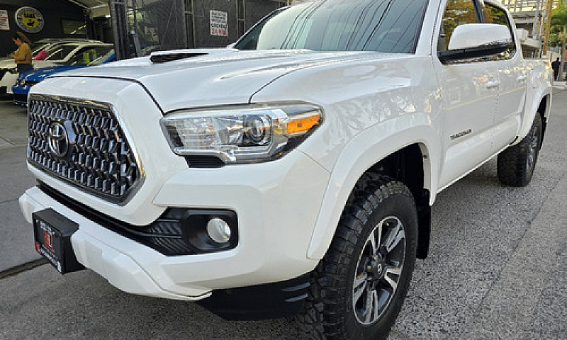 Toyota  Tacoma  2019...