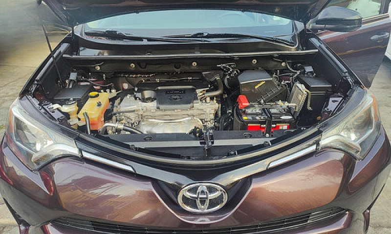 Toyota Rav4 2.5 Le A...