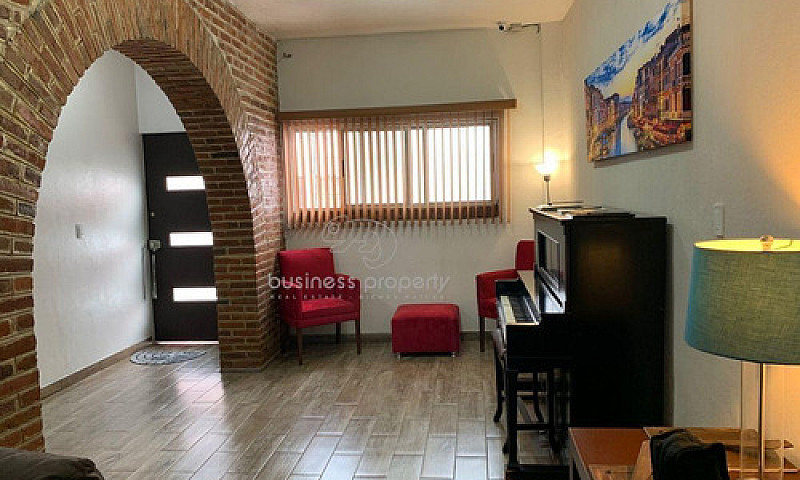 Venta De Casa  Guada...