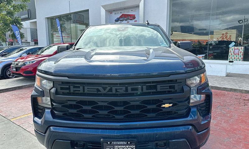 Chevrolet Silverado ...