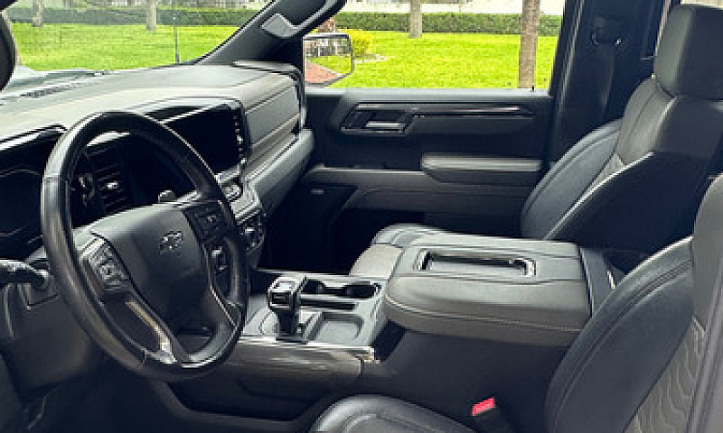 Chevrolet Cheyenne 6...