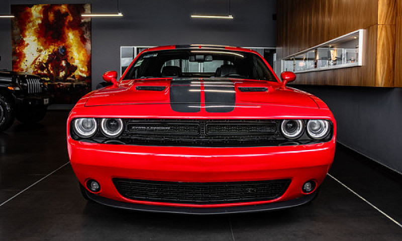 Dodge Challenger 201...