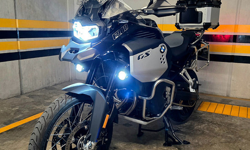 Bmw F 900 Gs Adventu...