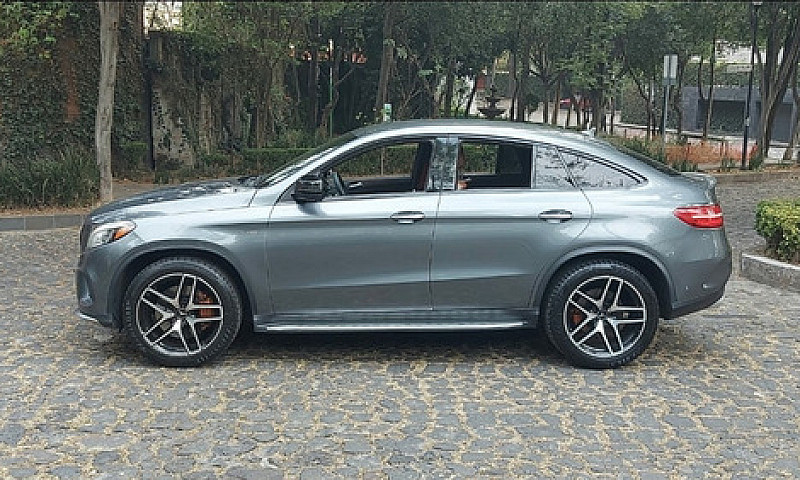 Mercedes-Benz Clase ...