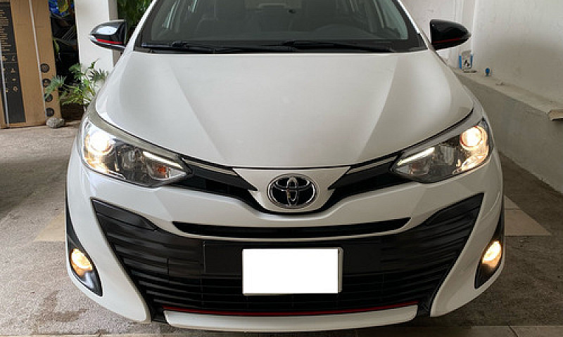 Toyota Yaris 1.5 5P ...
