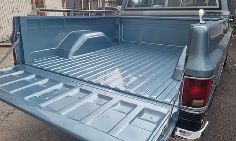 Chevrolet Cheyenne...