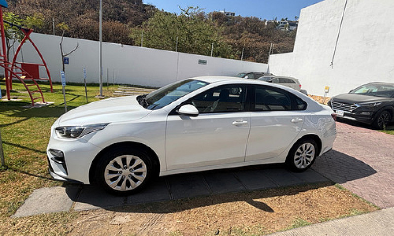 Kia Forte 2.0 Lx Mt...
