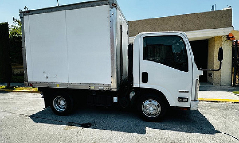 Isuzu Elf 300...