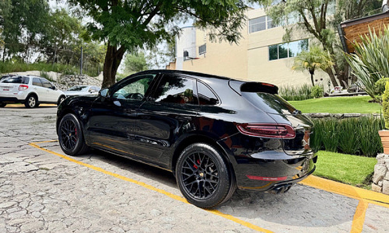 Porsche Macan 3.0 Gt...