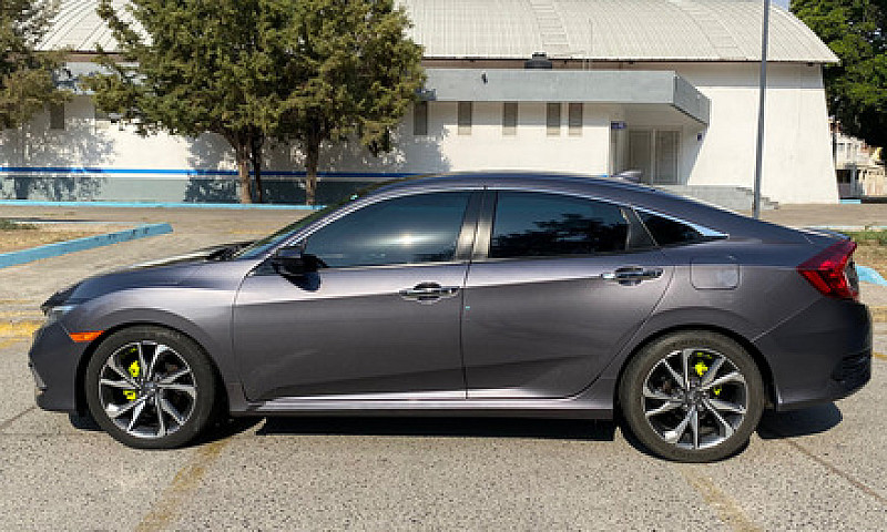 Honda Civic 1.5 Turb...