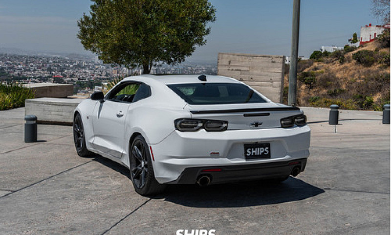 Chevrolet Camaro 201...