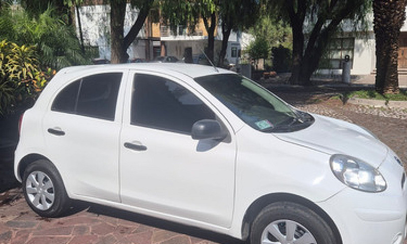 Nissan March 1.6 Act...