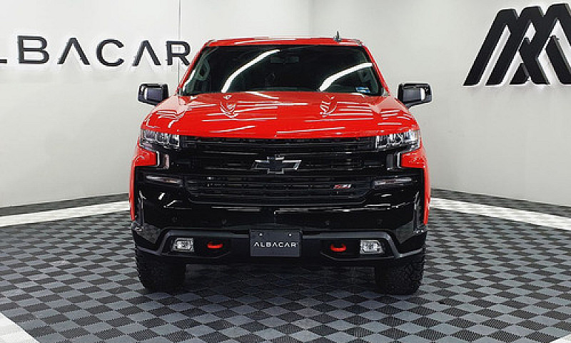 Chevrolet Cheyenne 2...
