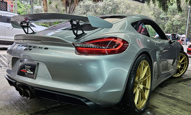 Porsche Cayman 2016...